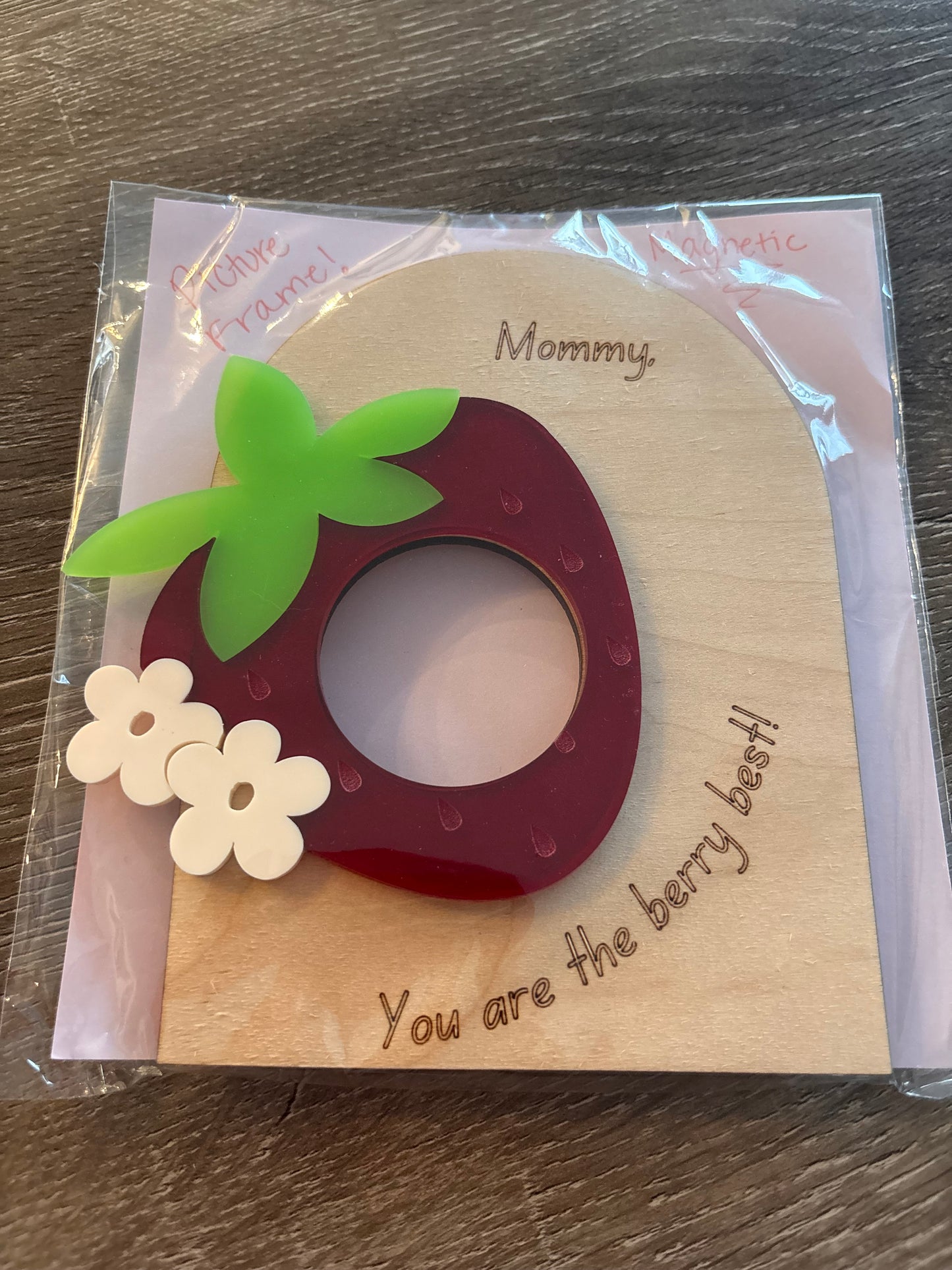 Mommy Berry Sweet Strawberry Magnetic Frame