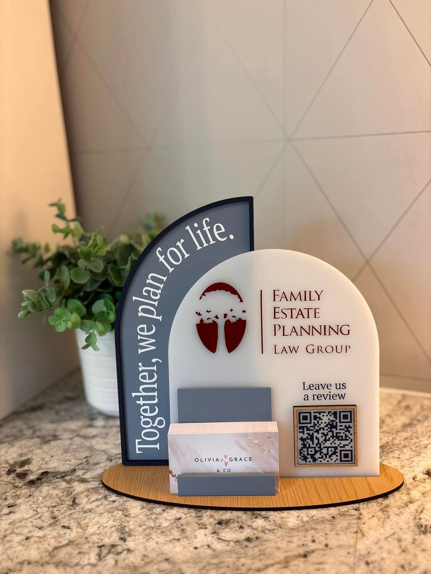 DEPOSIT for 1.5 Arch w. 2 QR Codes & Biz Card Holder